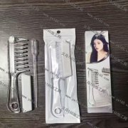寻注塑工厂，做如图这几款梳子