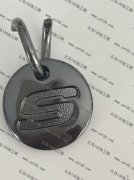 合金字母里面喷砂。寻找加工厂